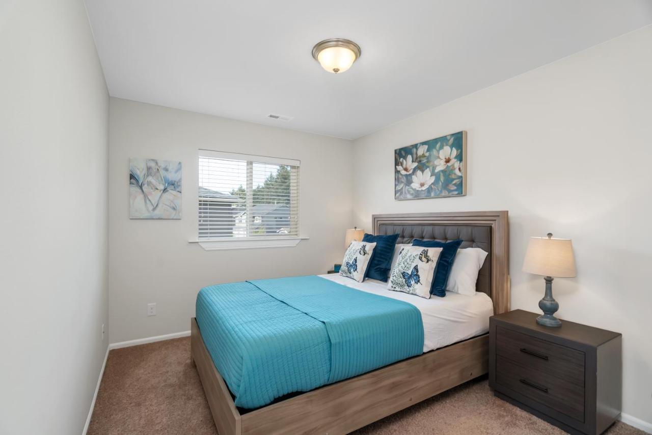 Terra House Tacoma - Ev Power Station, Crib, Stroller, High Chair Luaran gambar